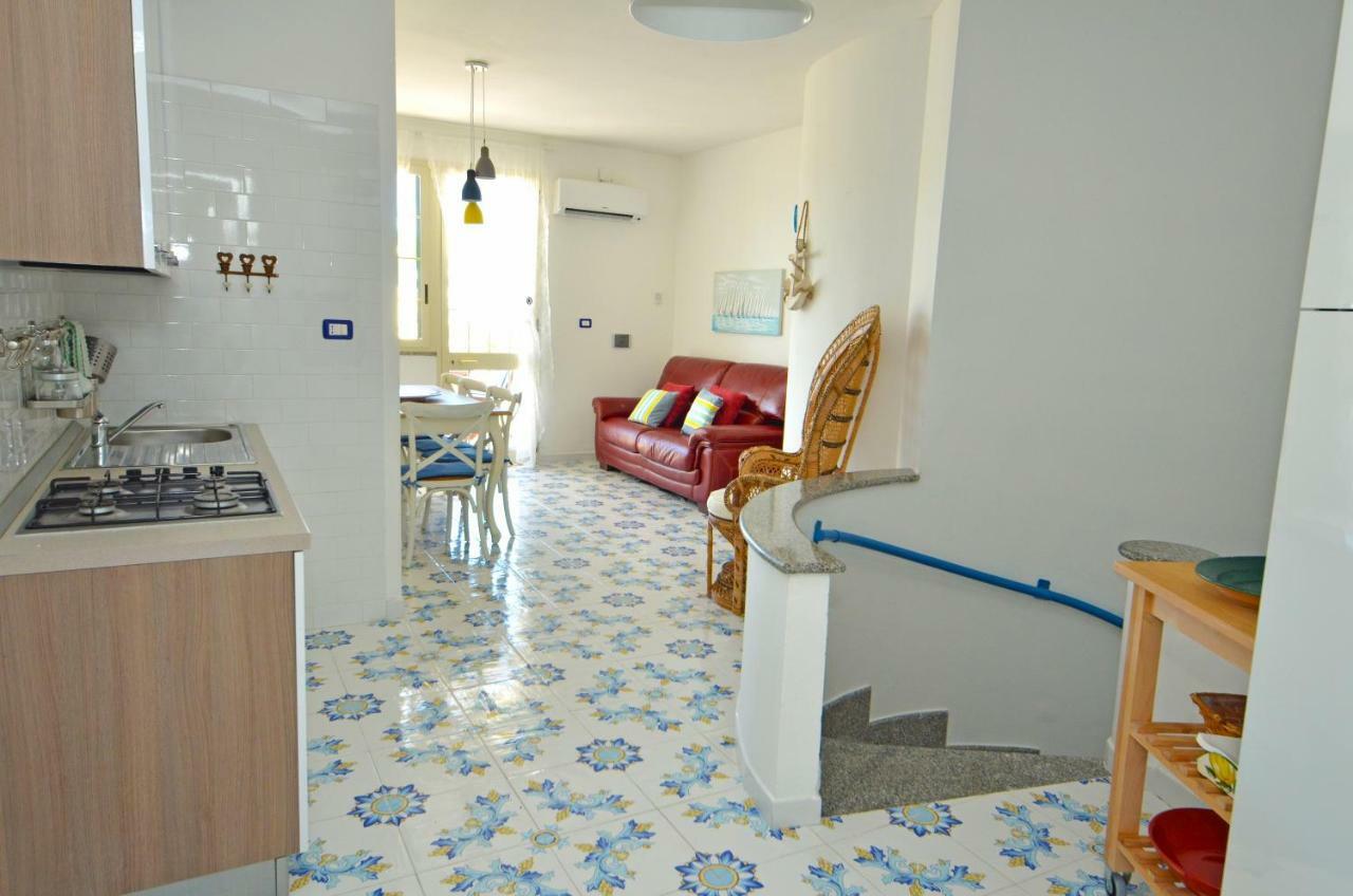 Patù Casa Baia Tramontoヴィラ エクステリア 写真
